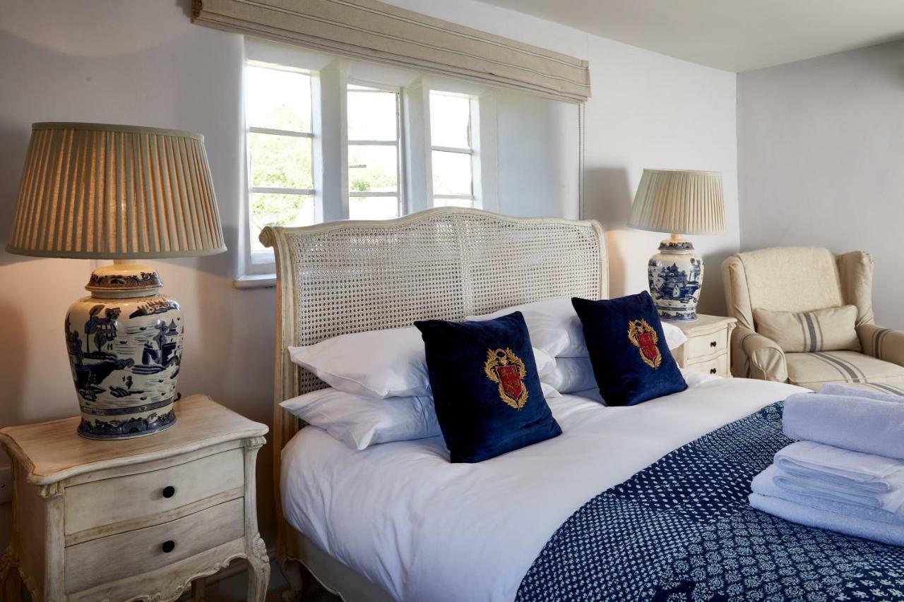 The George Inn Barford St Michael Luaran gambar The bedroom at The Old Post Office