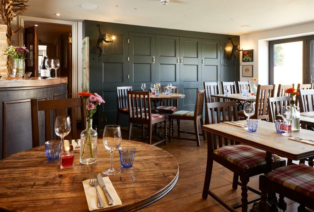 The George Inn Barford St Michael Luaran gambar The interior of the restaurant